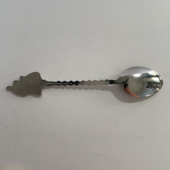 Spoon Sleigh and Riders Collectable - Picture 6 of 9